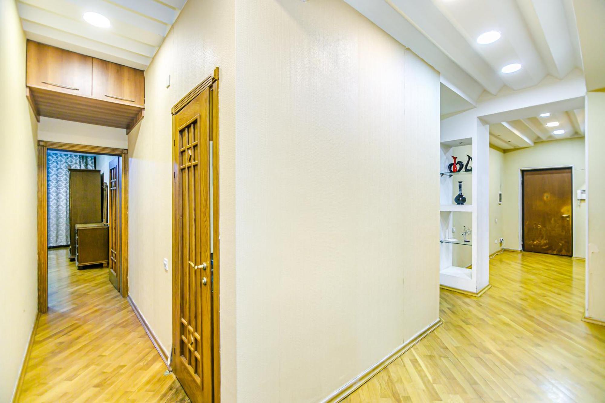 Nizami Apartment By Baku Housing Extérieur photo