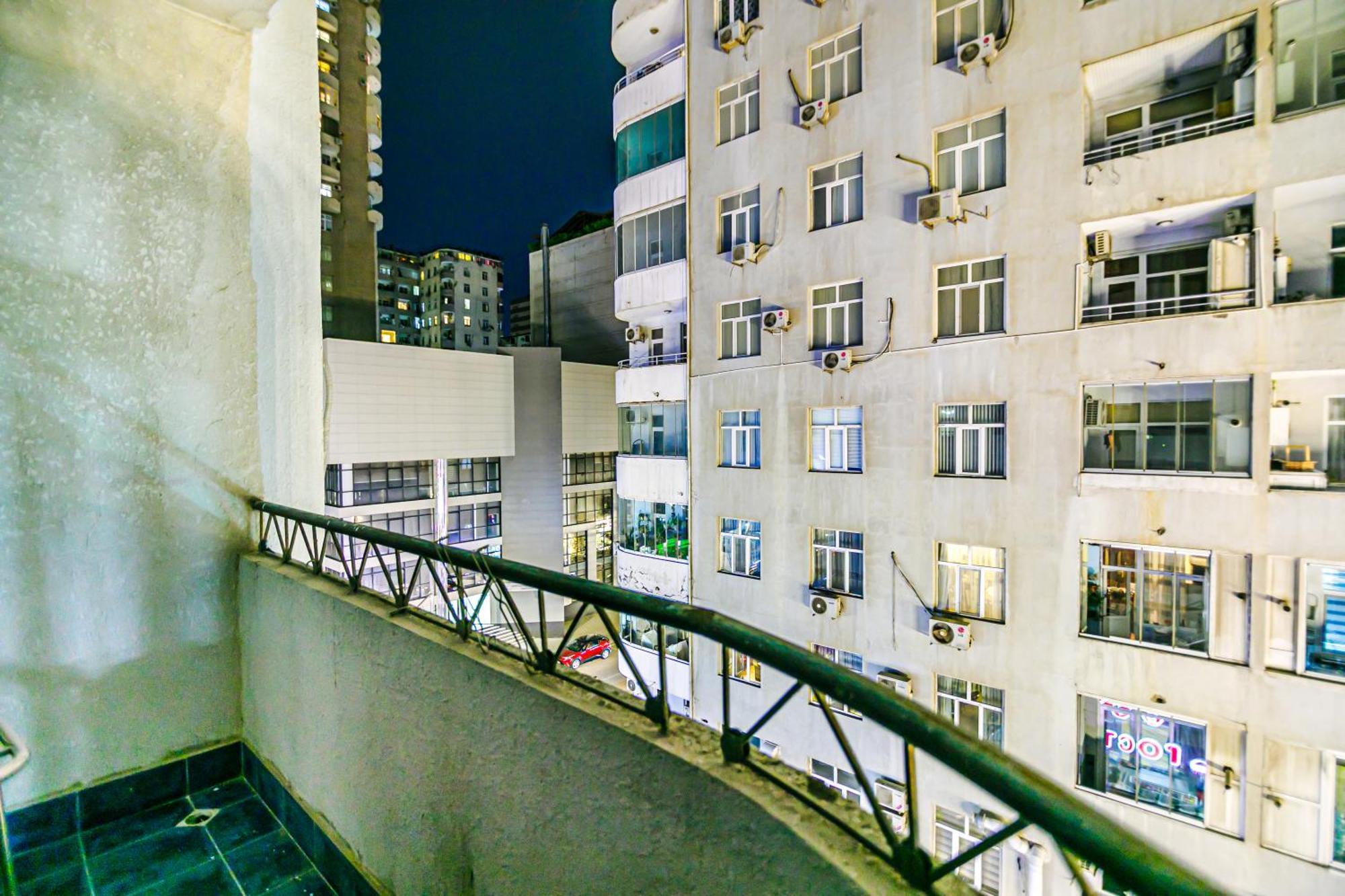 Nizami Apartment By Baku Housing Extérieur photo
